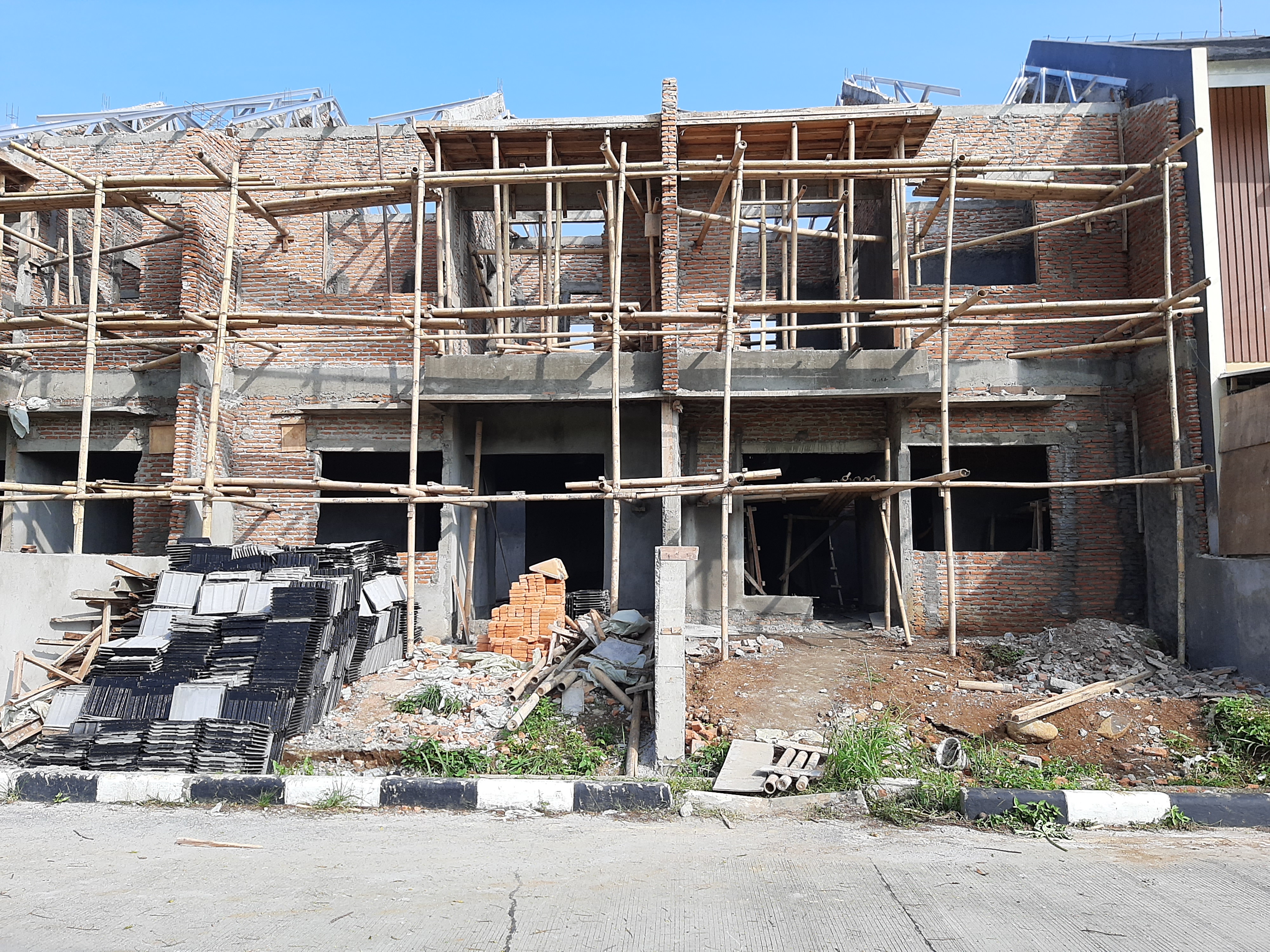 Progress pembangunan rumah di Tanah Baru Residence