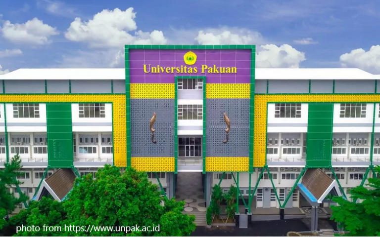 Universitas Pakuan